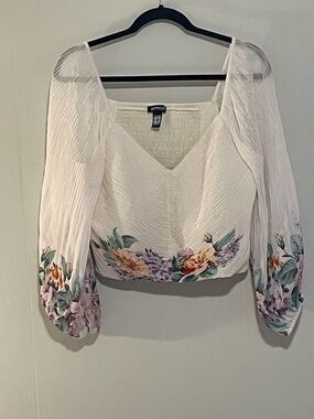 Express White Floral Cropped Peasant Top. Item # 11391